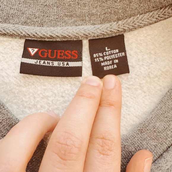 Guess, Men’s Vintage 2000s Sweatshirt - Picture 4 of 4